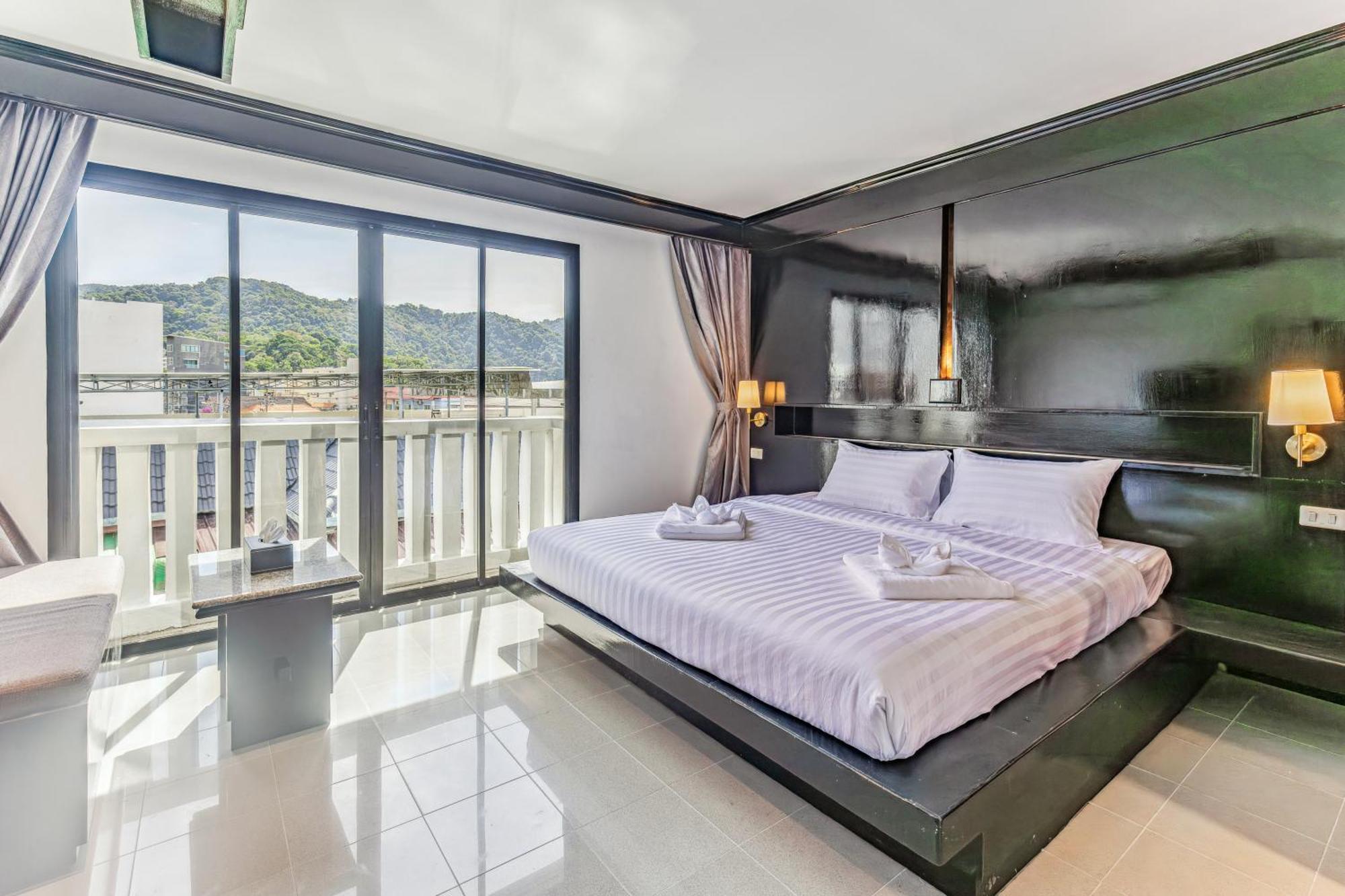 Rattana Beach Hotel Karon Buitenkant foto